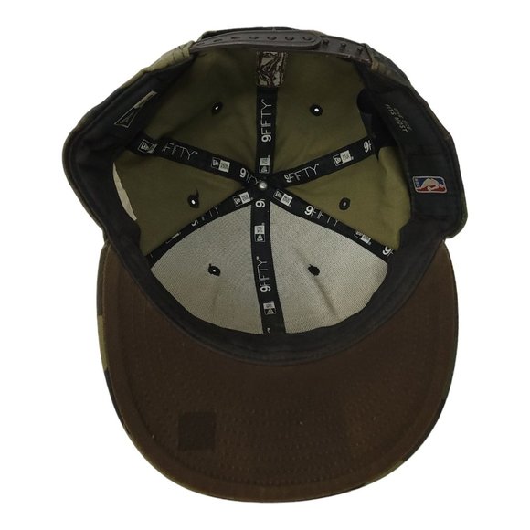 New Era 9Fifty Cleveland Cavaliers Camo Snapback Cap Trucker Basketball NBA Hat - Picture 11 of 12